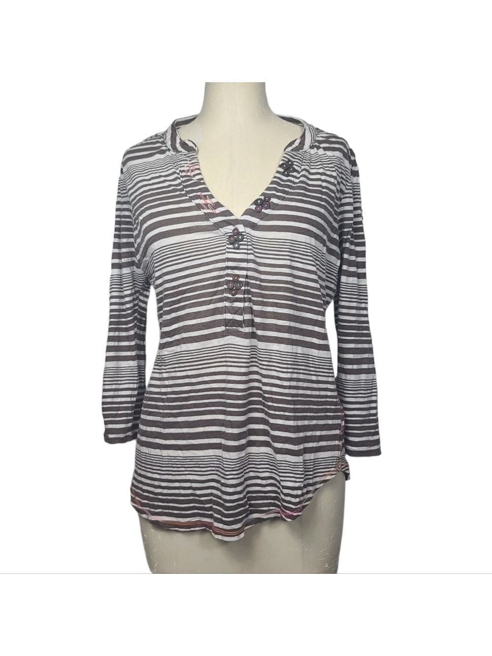 Anthropologie C. Keer Chasing Rainbow Henley Striped Tab Sleeve V Neck Shirt L